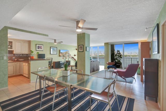 1228 West Avenue 1002, sold in Bayview Terr Condo, Miami Beach, FL