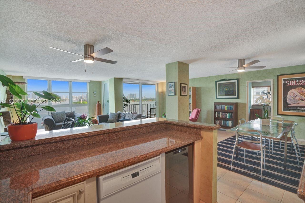 1228 West Avenue 1002, Miami Beach, FL 33139 photo 13