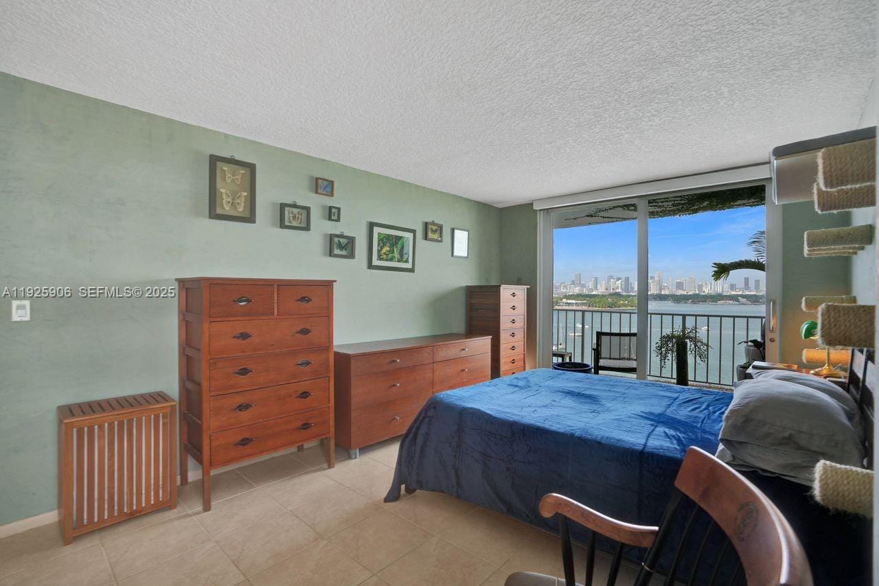 1228 West Avenue 1002, Miami Beach, FL 33139 photo 19