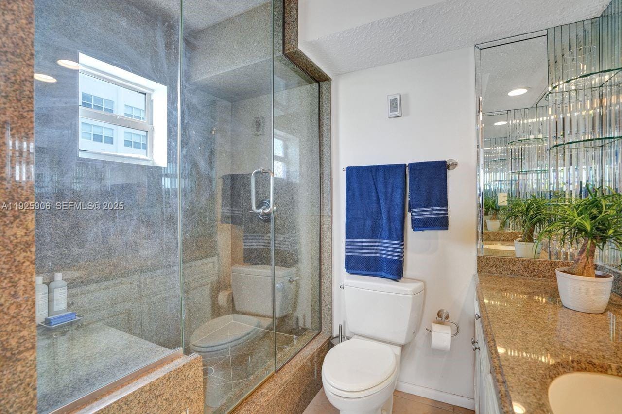 1228 West Avenue 1002, Miami Beach, FL 33139 photo 21