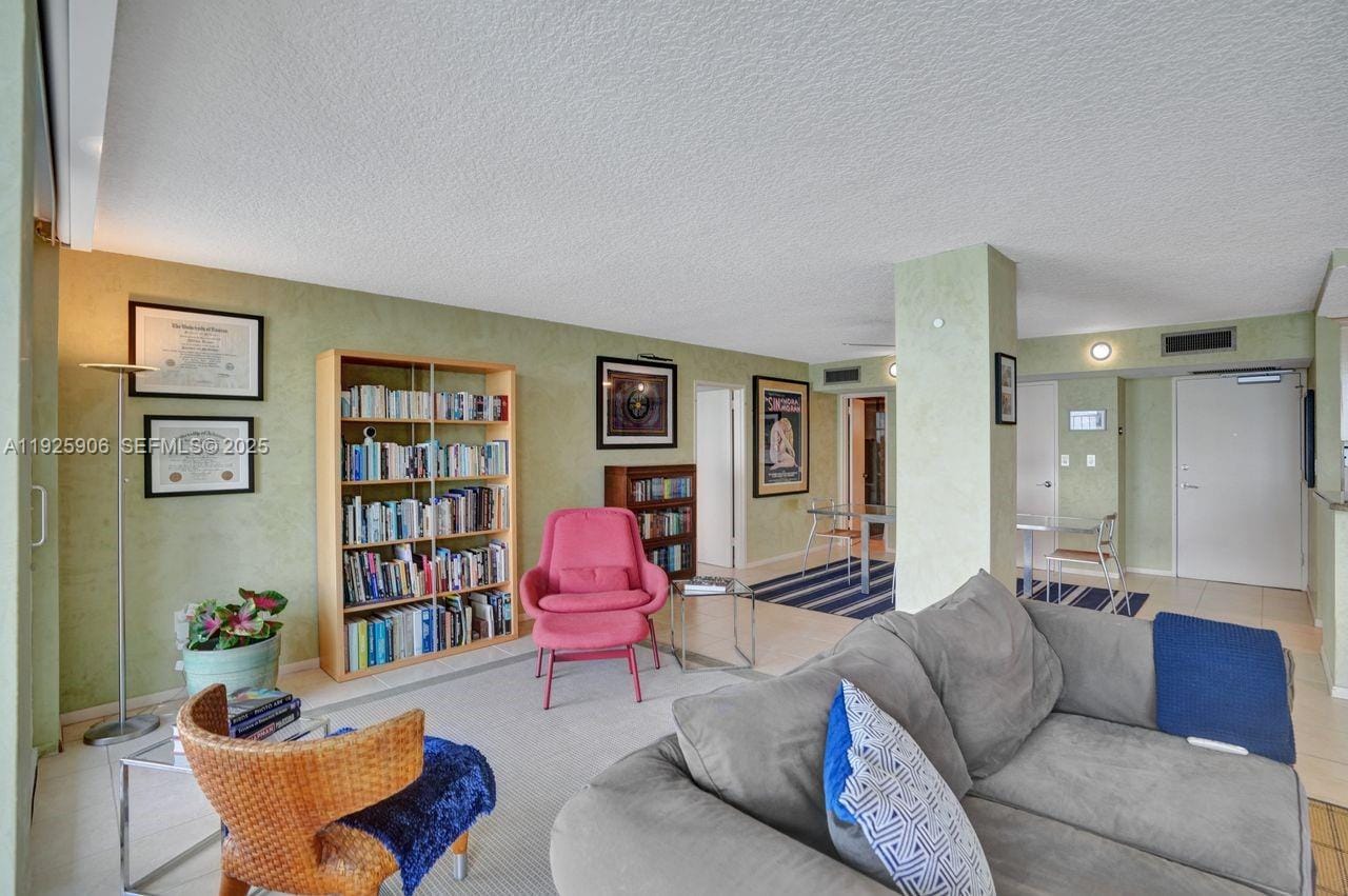 1228 West Avenue 1002, Miami Beach, FL 33139 photo 9