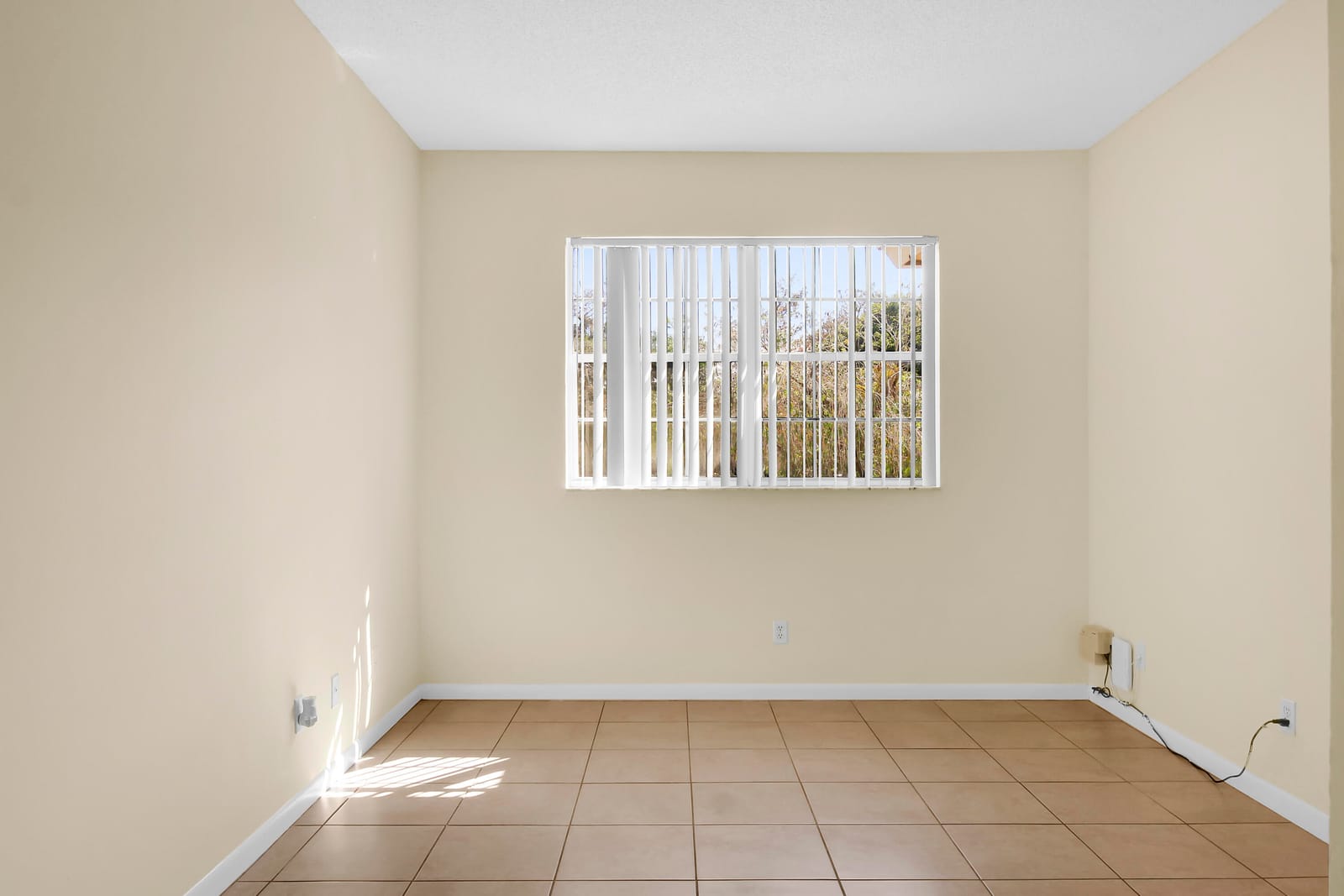 671 Cypress Lake Boulevard D21, Deerfield Beach, FL 33064 photo 16