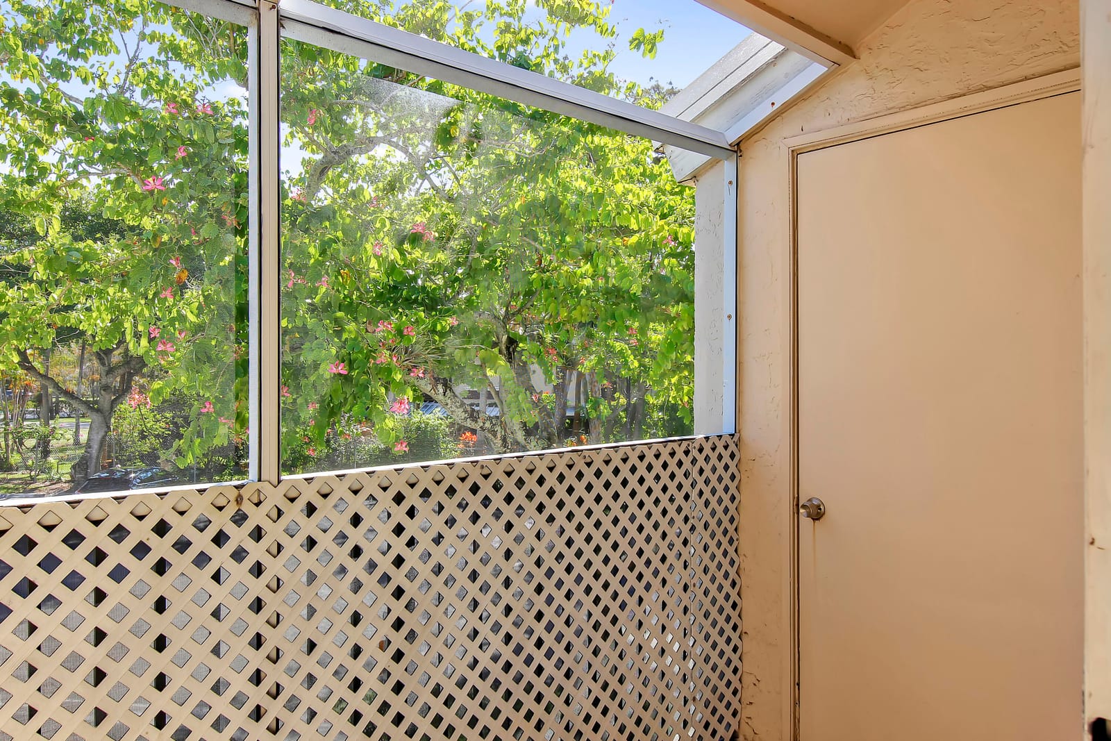 671 Cypress Lake Boulevard D21, Deerfield Beach, FL 33064 photo 23