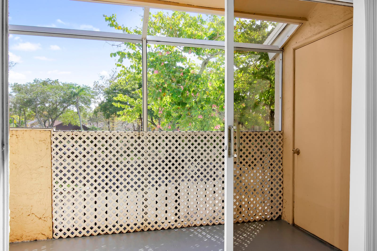 671 Cypress Lake Boulevard D21, Deerfield Beach, FL 33064 photo 24