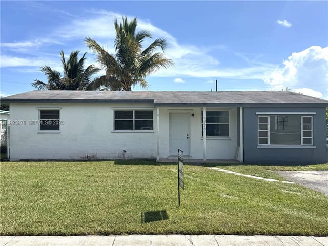 10840 SW 222nd Drive, sold in Lincoln Ests, Miami, FL