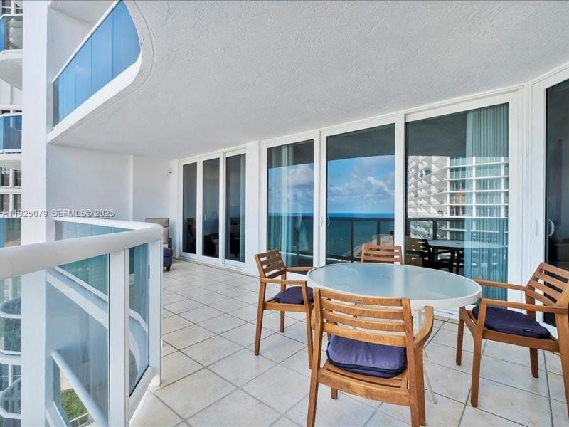 16711 Collins Avenue 1604, Sunny Isles Beach, FL 33160 photo 3