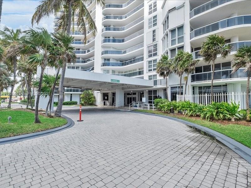 16711 Collins Avenue 1604, Sunny Isles Beach, FL 33160 photo 9