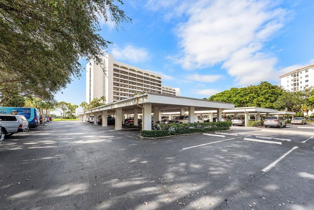 356 Golfview Road Ph-7, sold in Governors Pointe Condo, North Palm Beach, FL