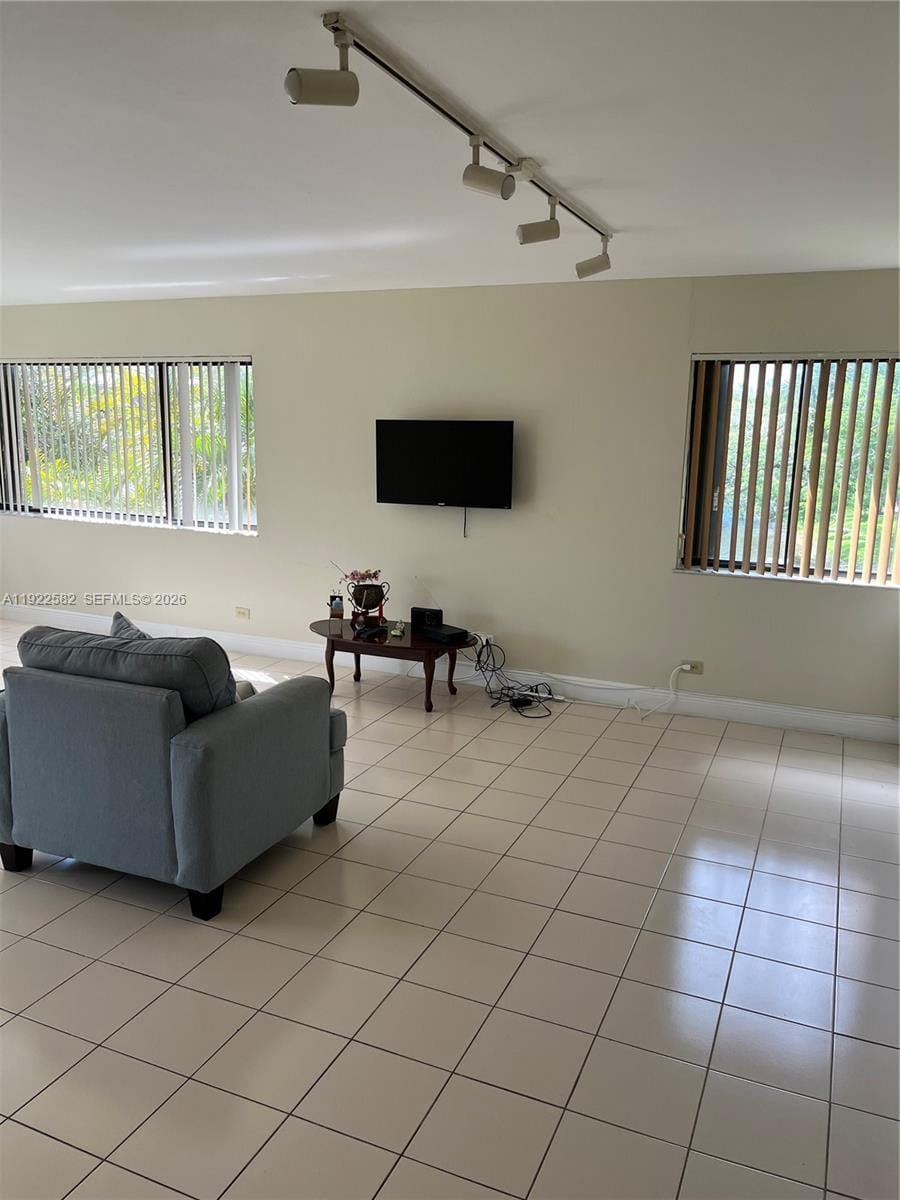 6701 SW 116th Court 203 — photo 7