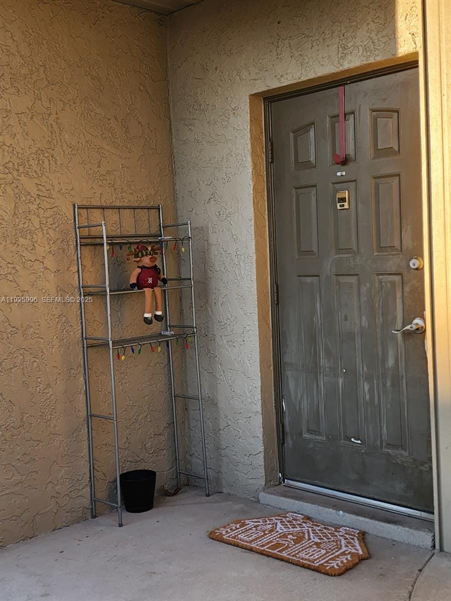 4789 Orange Grove Boulevard 5 — photo 2