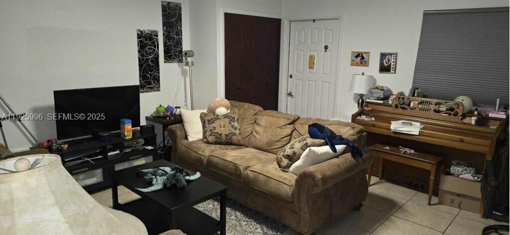 4789 Orange Grove Boulevard 5 — photo 3