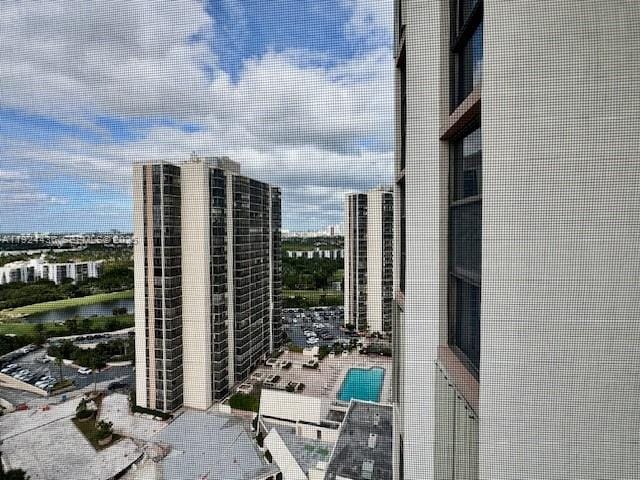 20335 W Country Club Drive 2101 — photo 4