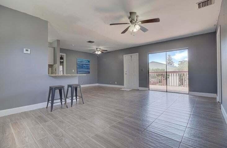 32 Crossings Circle H, Boynton Beach, FL 33435 photo 3