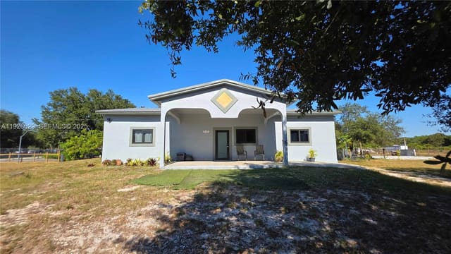 527 Perimeter Road, Clewiston, FL 33440