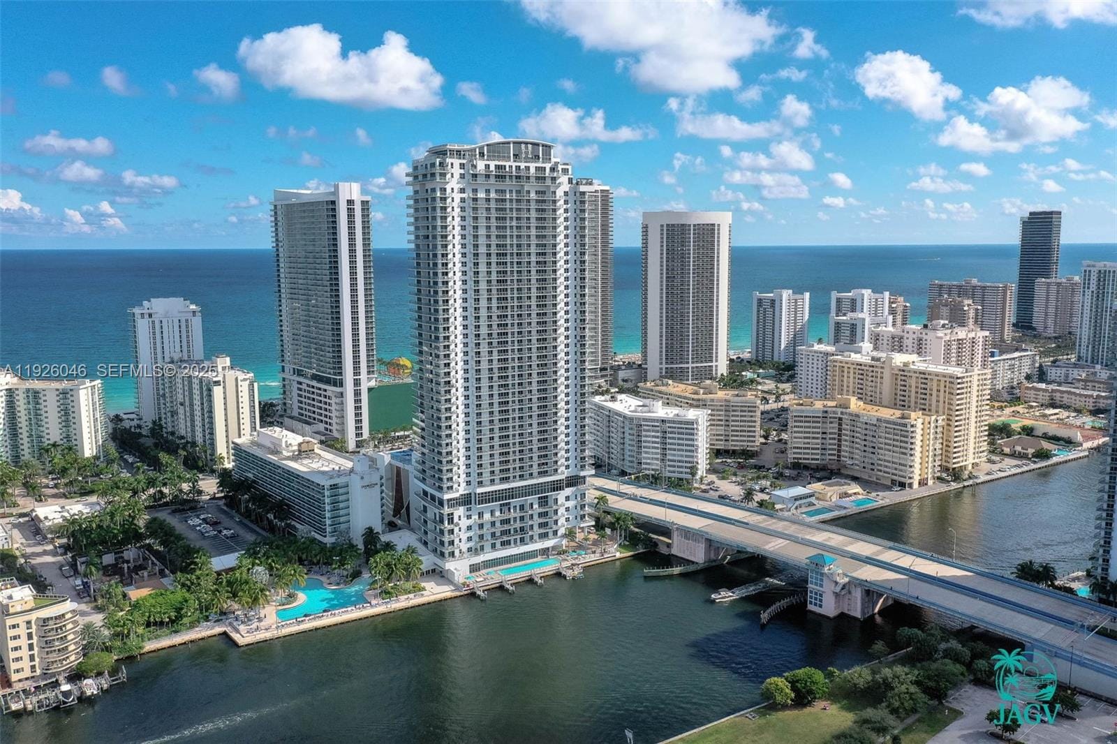 4010 S Ocean Drive R3005 — photo 3