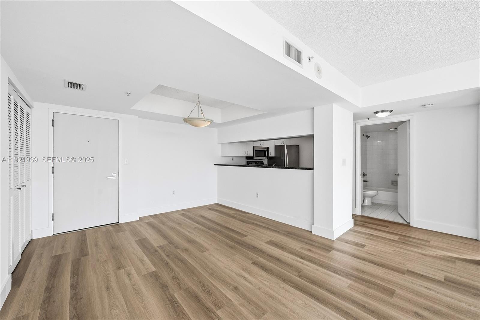 650 West Avenue 2209, Miami Beach, FL 33139 photo 13
