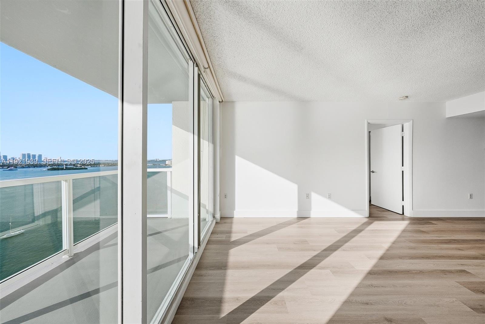 650 West Avenue 2209, Miami Beach, FL 33139 photo 3