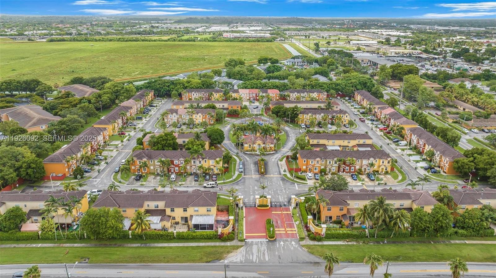 755 E Mowry Court, Homestead, FL 33030 photo 29