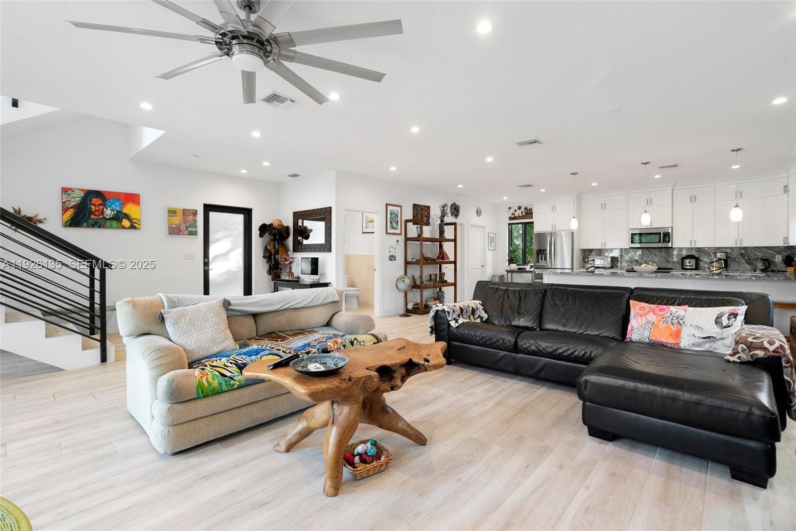 669 Colson Drive — photo 4