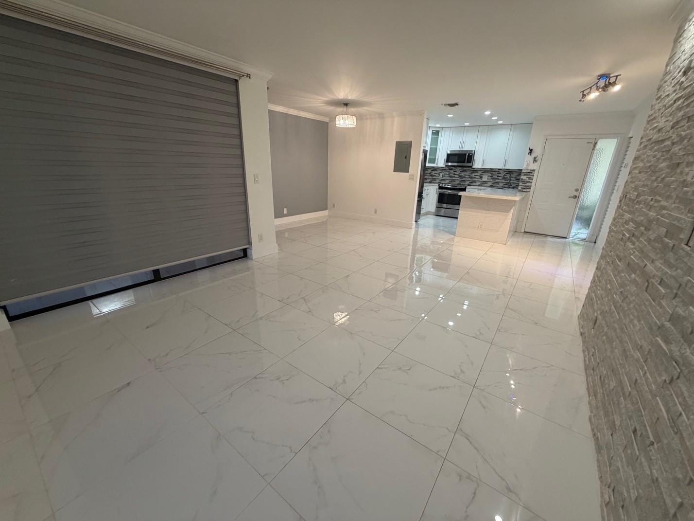 2899 S Carambola Circle 2090, Coconut Creek, FL 33066 photo 21