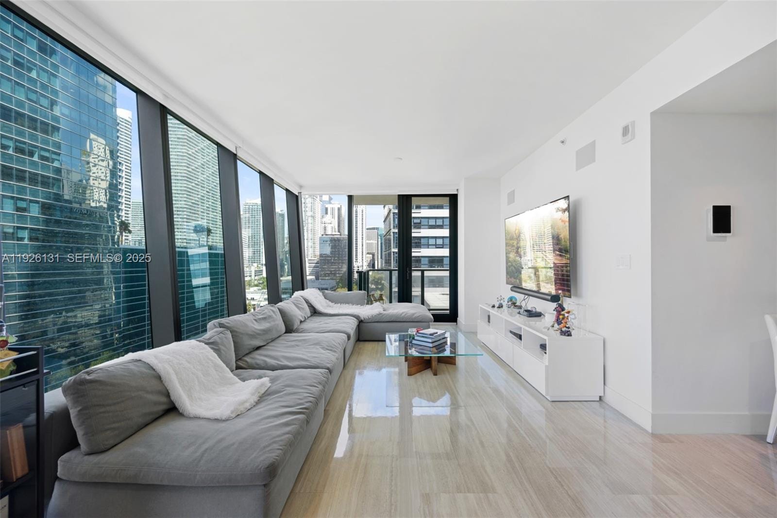 1451 Brickell Avenue 1106 — photo 2