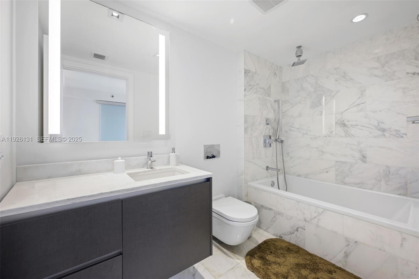 1451 Brickell Avenue 1106 — photo 12