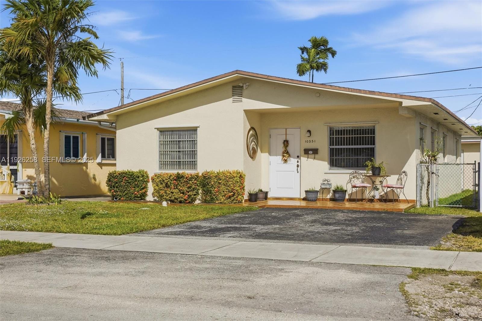 10551 SW 27th Street, Miami, FL 33165 photo 3