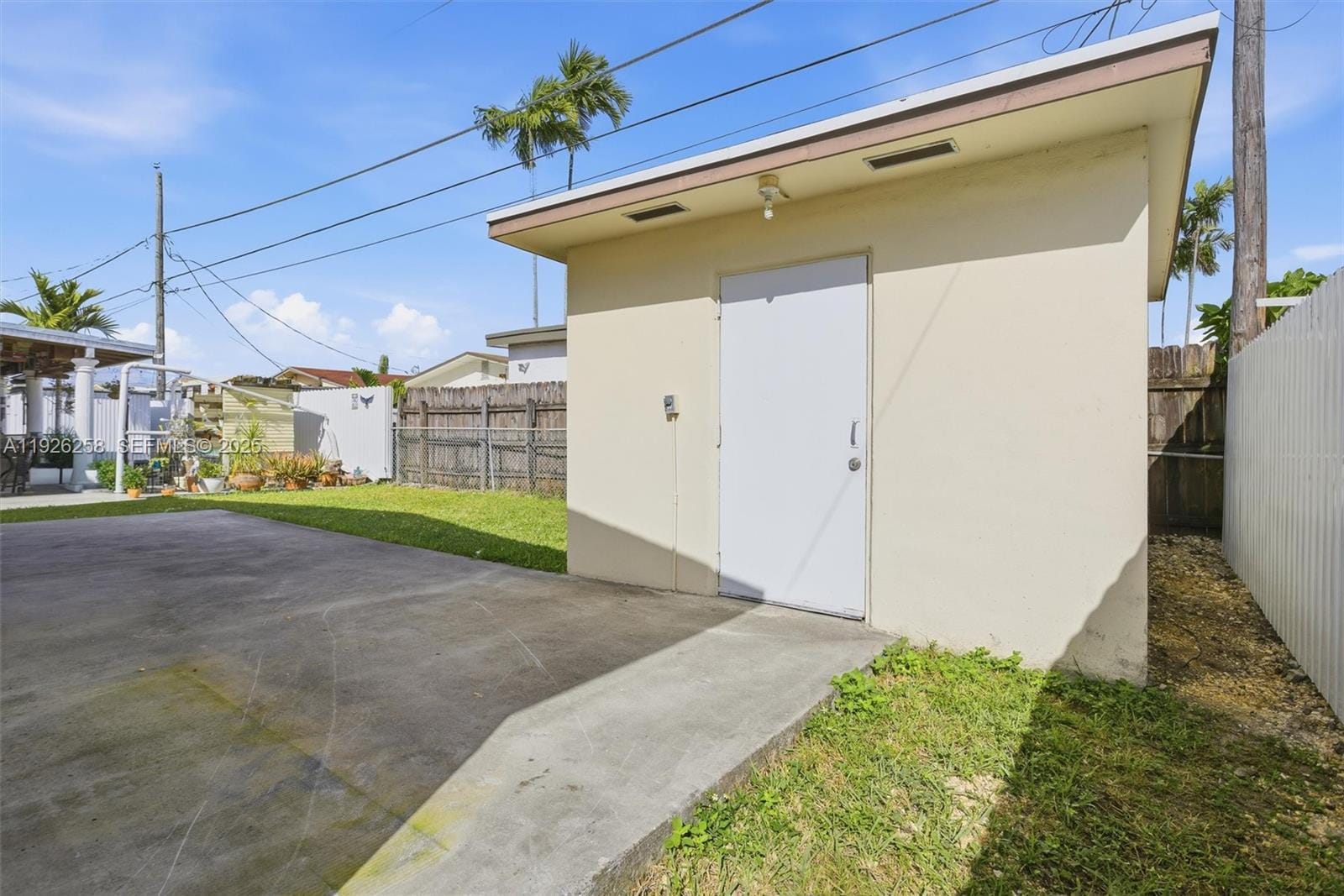10551 SW 27th Street, Miami, FL 33165 photo 9
