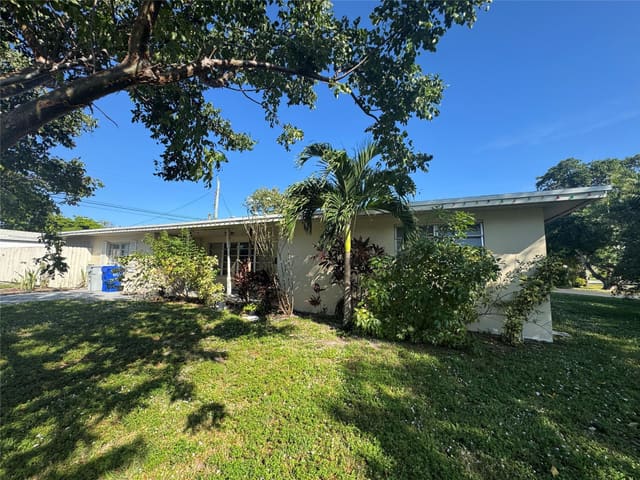 160 SE 15th Avenue, sold in Cypress Creek Estates Sec, Pompano Beach, FL