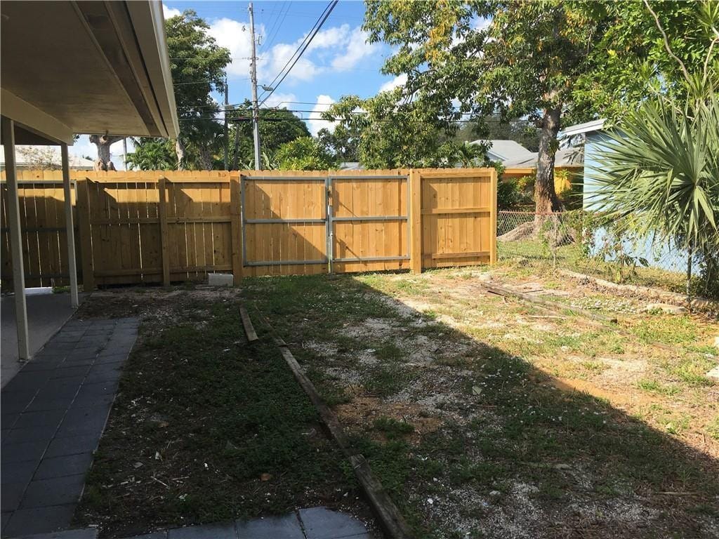 160 SE 15th Avenue, Pompano Beach, FL 33060 photo 4