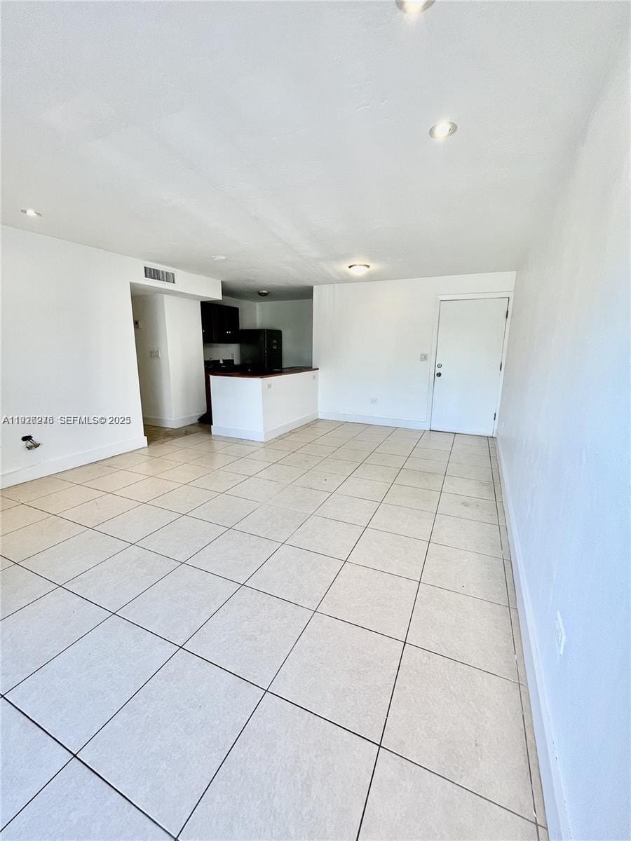 7250 SW 94th Place B6 — photo 4