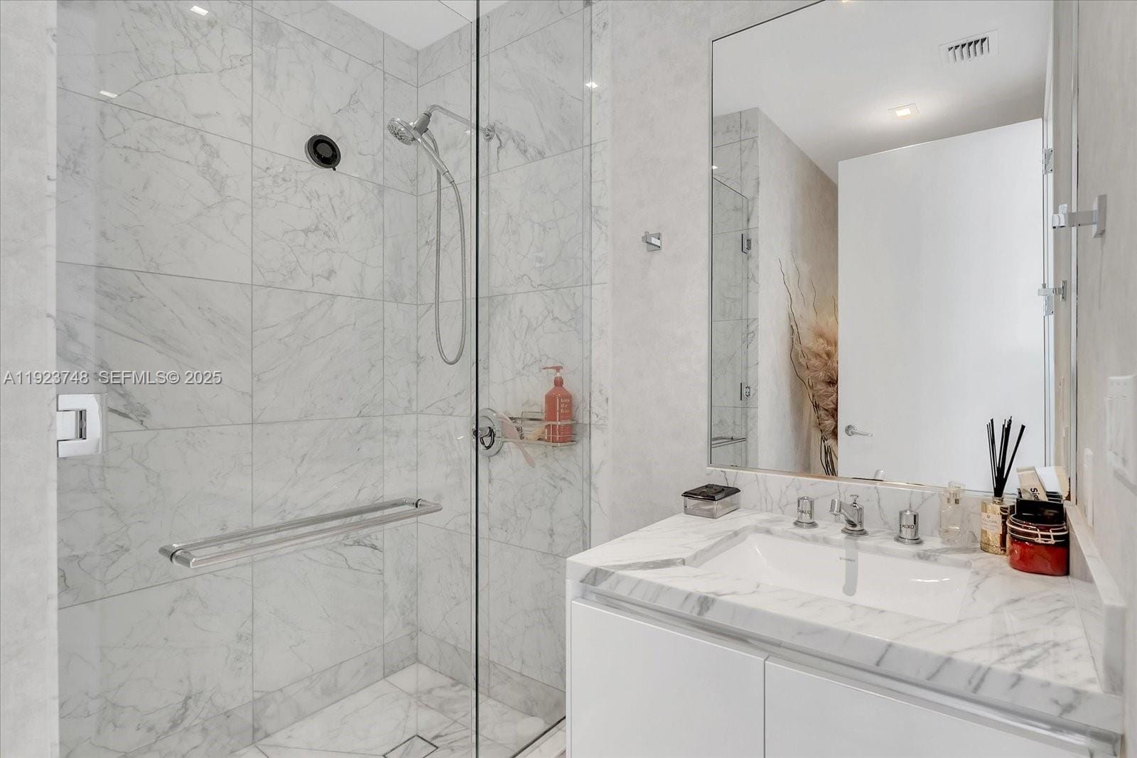 16901 Collins Avenue 1802, Sunny Isles Beach, FL 33160 photo 21