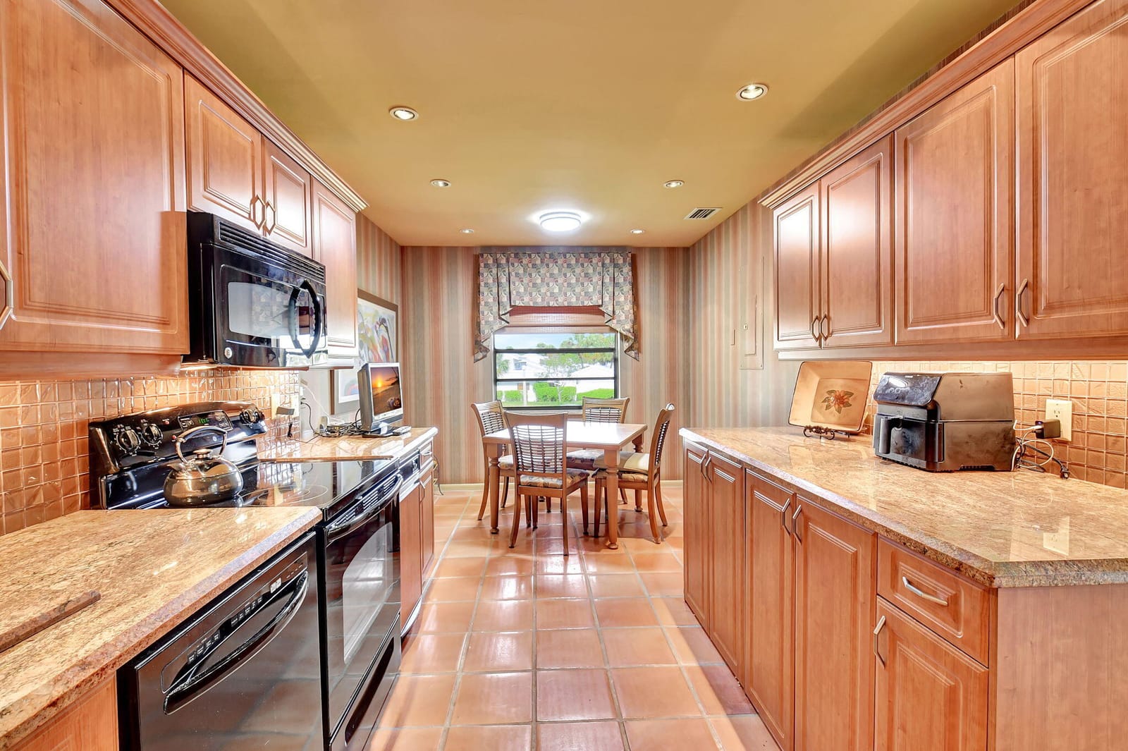 22 Eastgate Drive D, Boynton Beach, FL 33436 photo 10