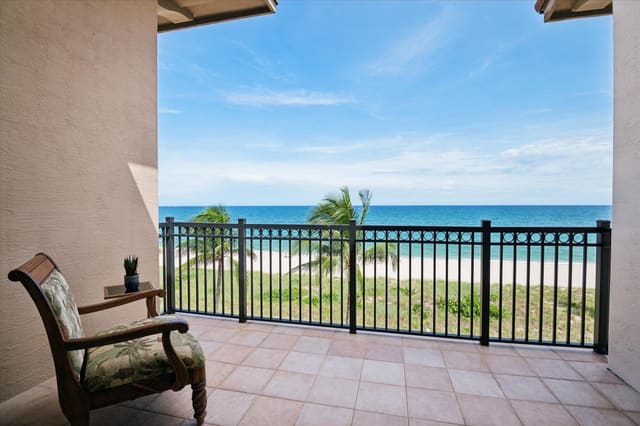 4444 El Mar Drive 3402, sold in Villas By The Sea, Lauderdale By The Sea, FL
