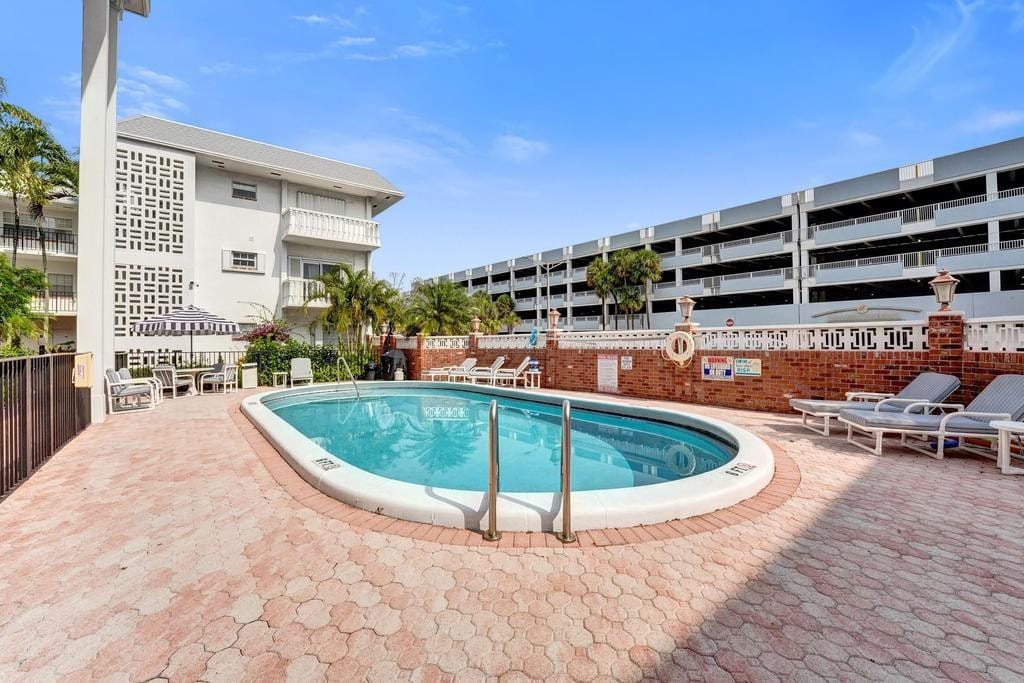 2500 NE 9th Street 110, Fort Lauderdale, FL 33304 photo 24