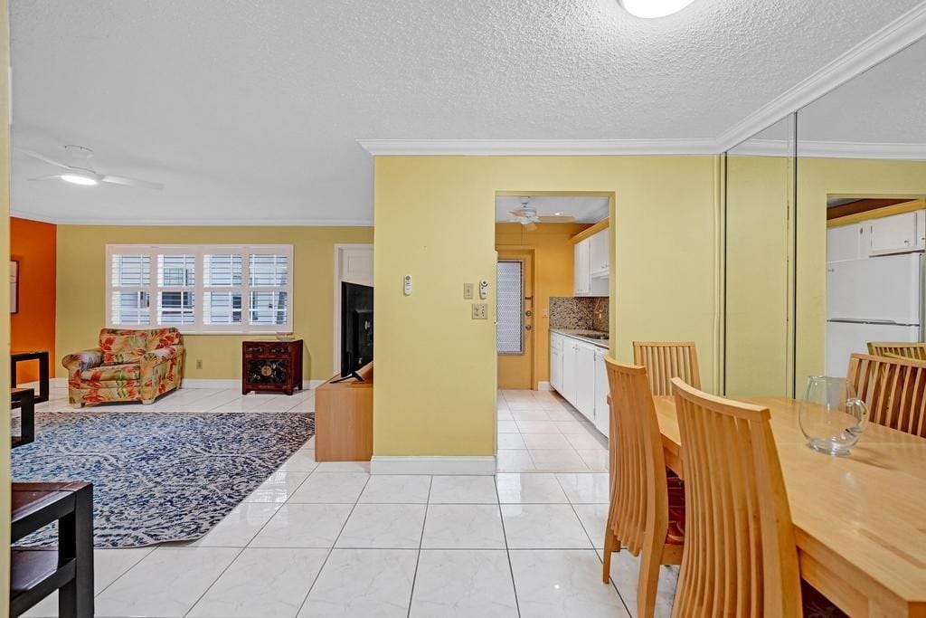 2500 NE 9th Street 110 — photo 7