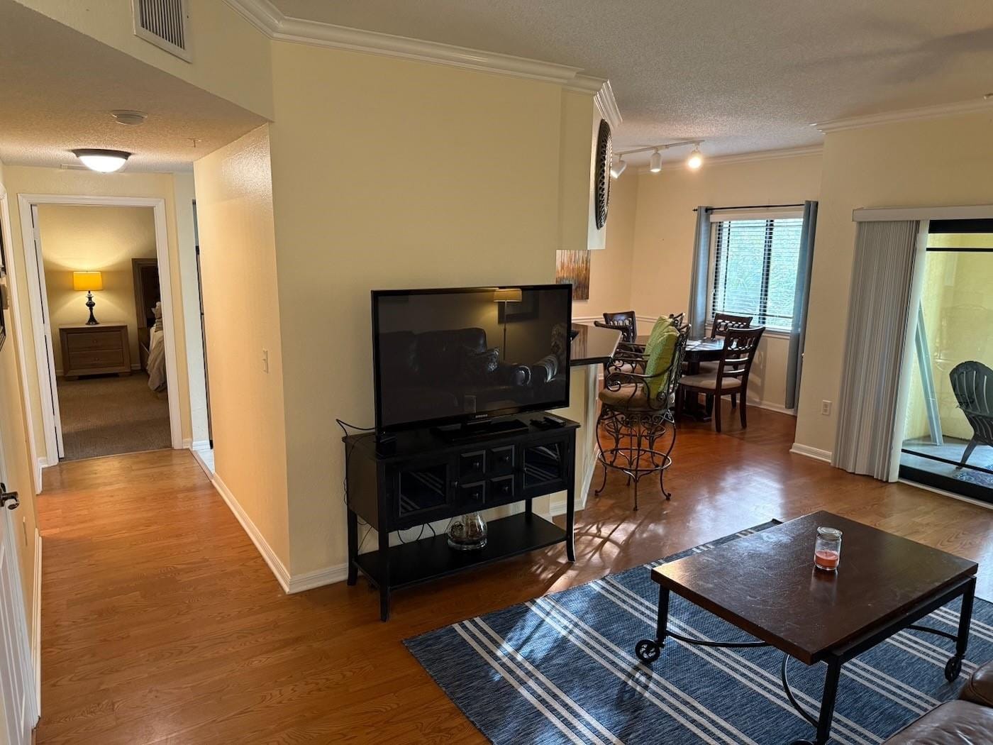 2730 Anzio Court 305 — photo 5