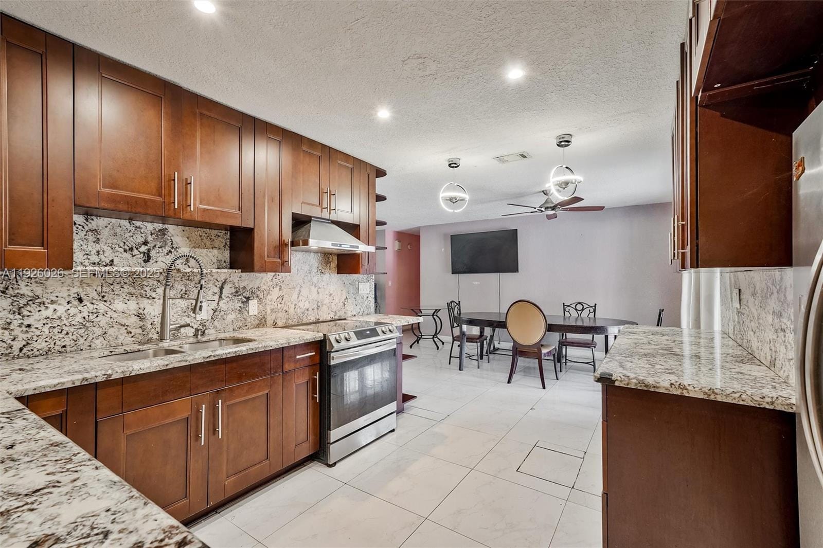 8113 Rose Marie Circle, Boynton Beach, FL 33472 photo 9