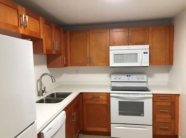 4394 NW 9th Avenue 21-3a, Heritage Circle, Deerfield Beach, FL