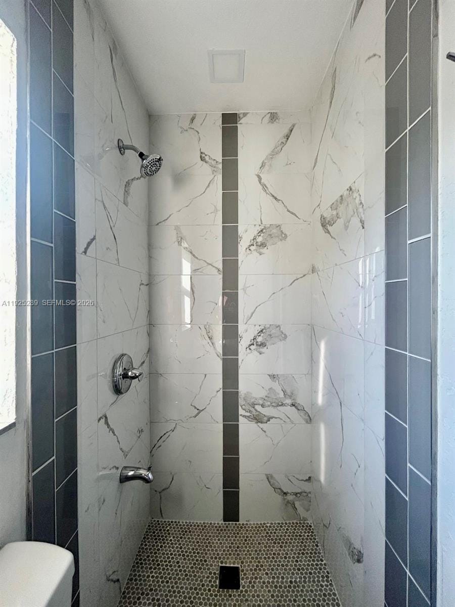 806 NW 18th Street — photo 10