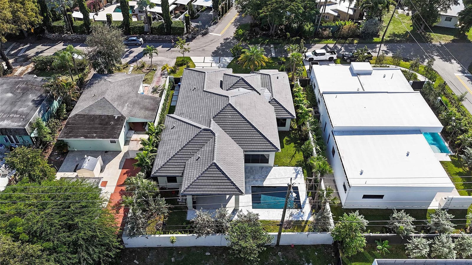 317 NE 21 Street, Wilton Manors, FL 33305 photo 3