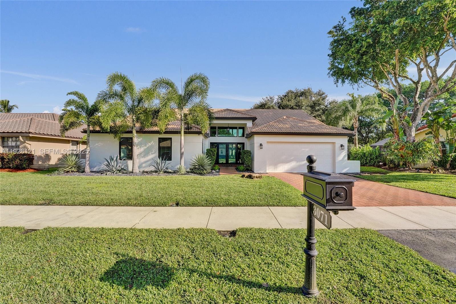 3071 Perriwinkle Circle, Davie, FL 33328 photo 6