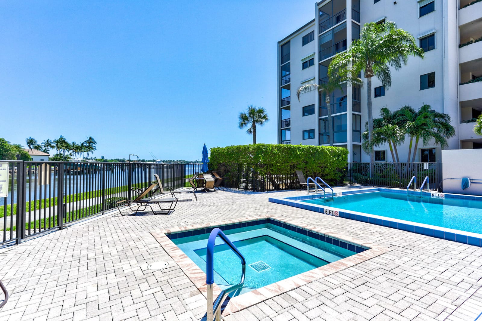11390 TWELVE OAKS Way 420, North Palm Beach, FL 33408 photo 25