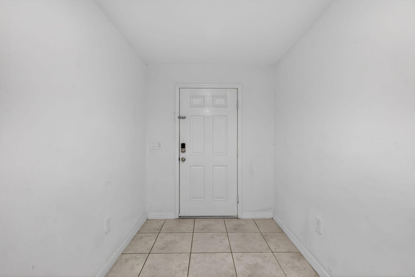 7490 Penny Lane — photo 4