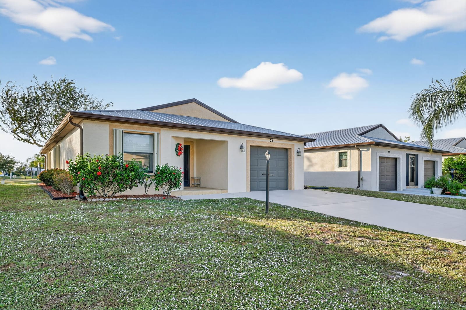 24 Azul — photo 2