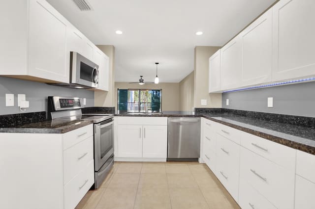 100 Pelican Pointe Drive 202, sold in Pelican Pointe Condo, Delray Beach, FL