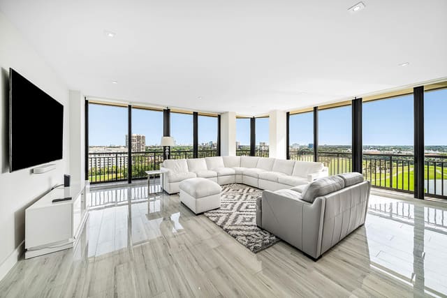 2427 Presidential Way Ph3, sold in Parliament East Condo, West Palm Beach, FL