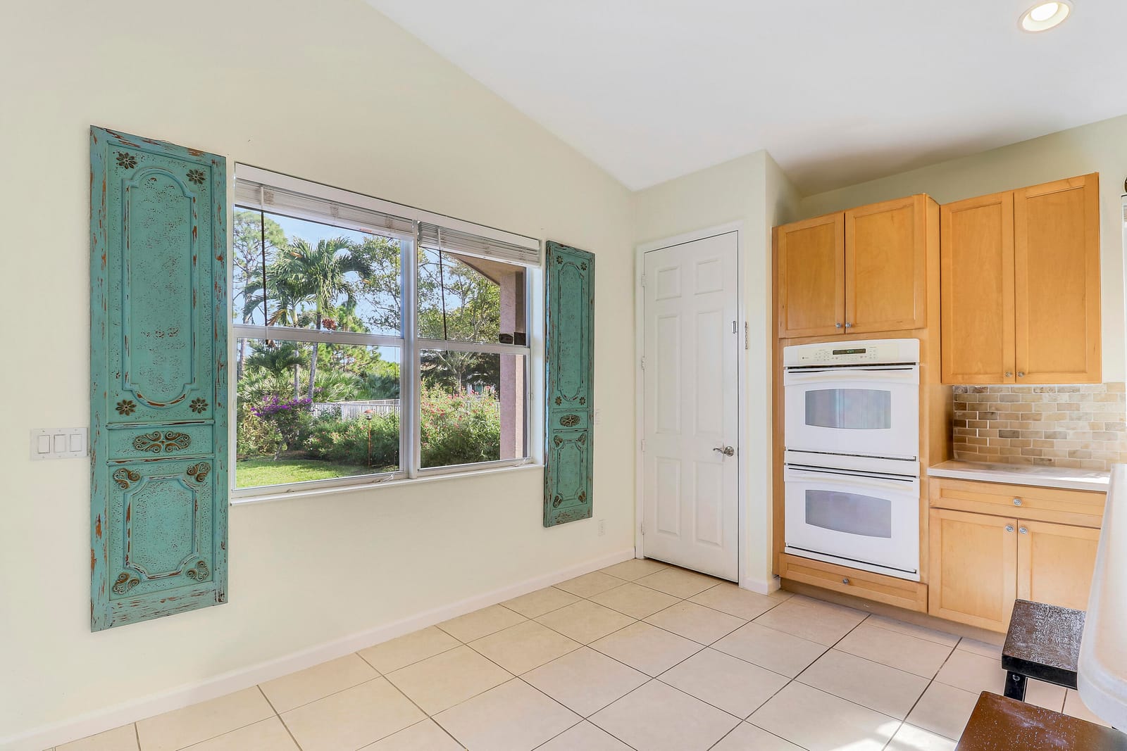 5017 SE Graham Drive, Stuart, FL 34997 photo 11