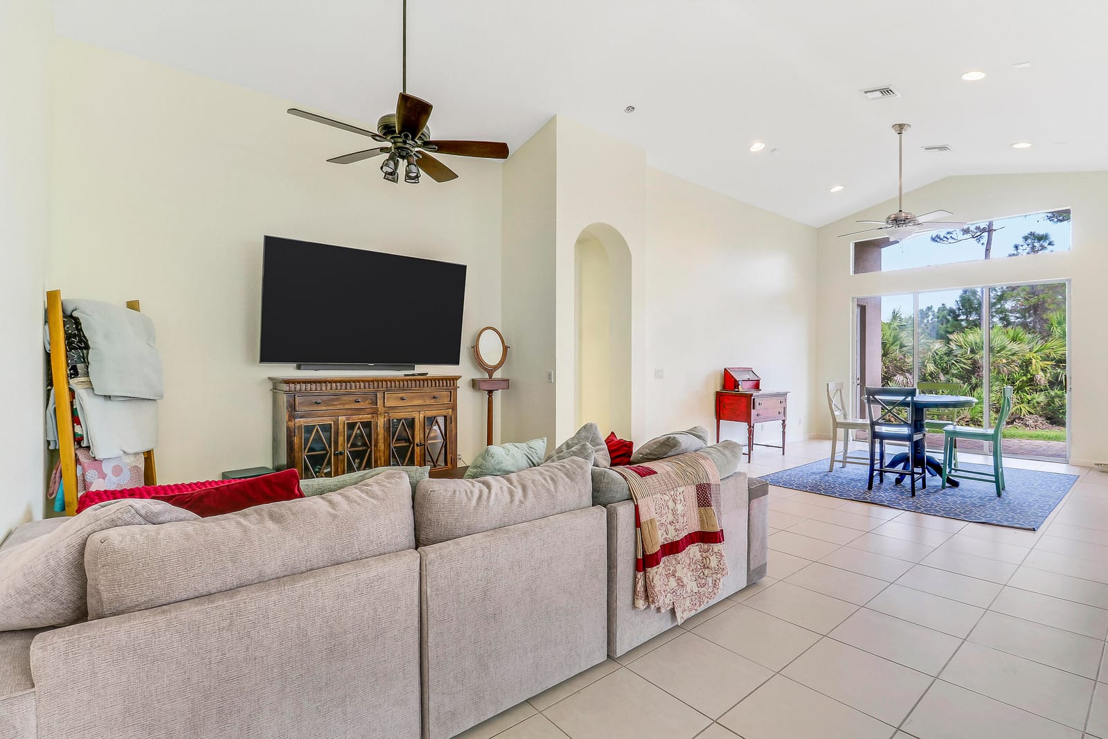 5017 SE Graham Drive, Stuart, FL 34997 photo 9