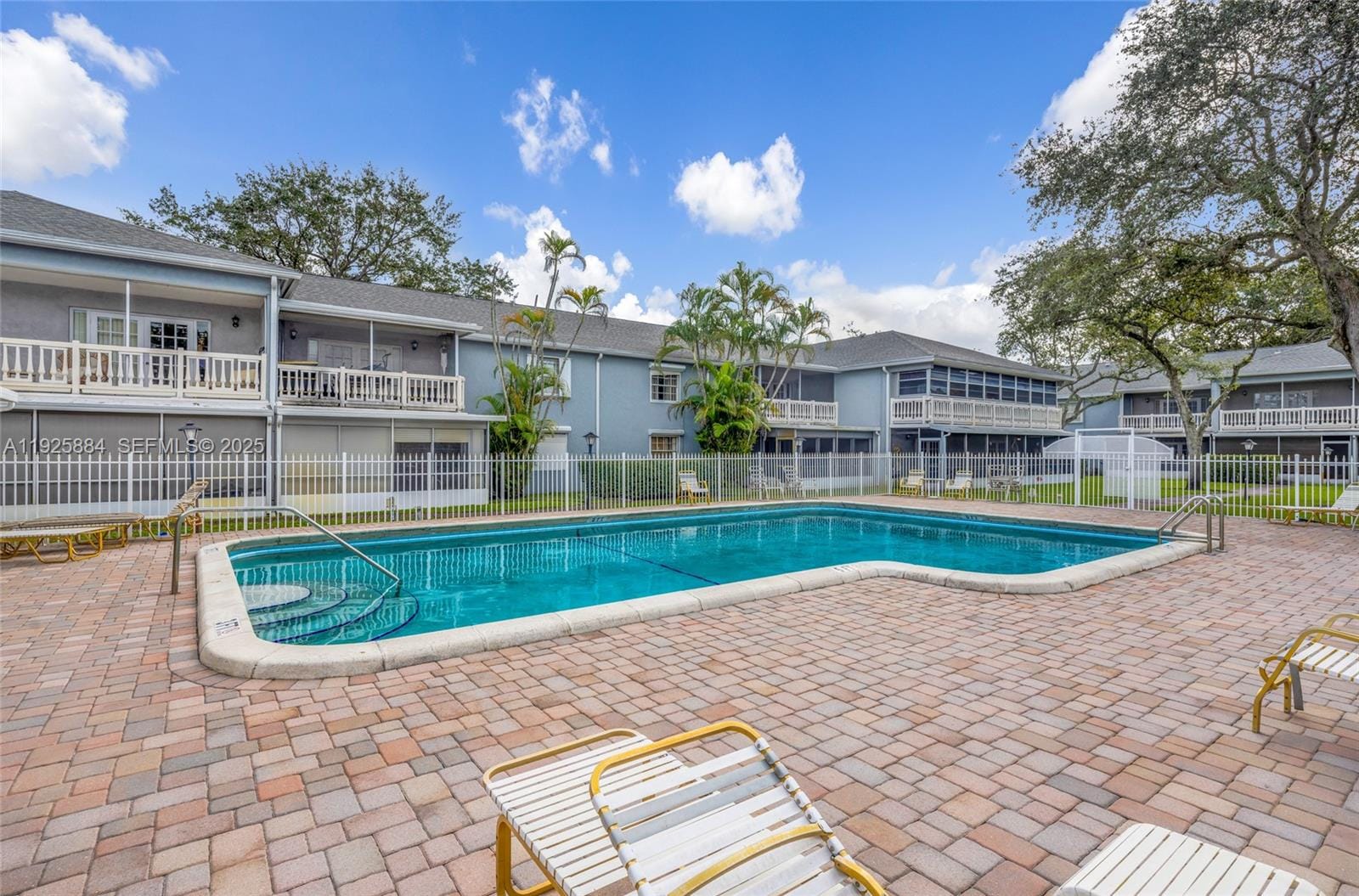 7554 Stirling Road 102, Davie, FL 33024 photo 2